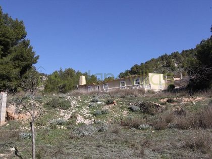 Detached Villa in Petrer