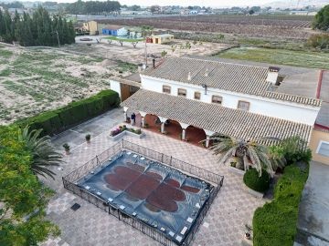 Large House with 3 apartments and big pool