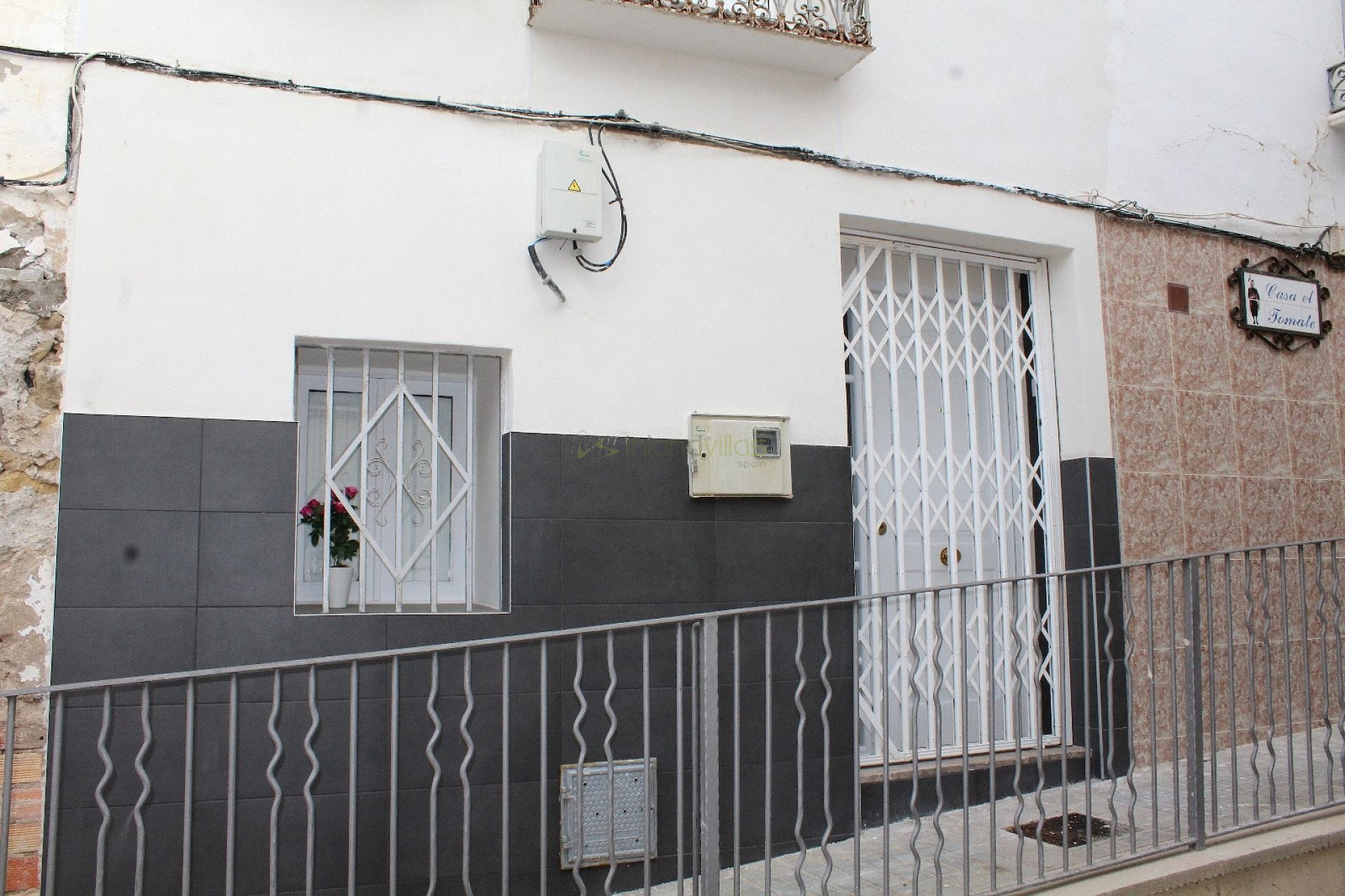 4 Bed Townhouse in Old Town Sax - Inland Villas Spain