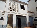 Large Townhouse with 2 separate apartments and Garage in Inland Villas Spain