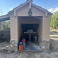 Villa de 4 dormitorios con salpicadero modernizado y piscina. in Inland Villas Spain