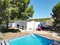 4 Bed Villa with modernised facia and pool in Inland Villas Spain