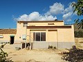 Grande maison de campagne, à distance de marche de la ville in Inland Villas Spain