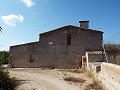 Groot landhuis, op loopafstand van de stad in Inland Villas Spain