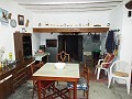 Large Country house, walking distance to Town in Inland Villas Spain