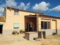 Grande maison de campagne, à distance de marche de la ville in Inland Villas Spain