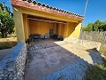 Schöne Villa mit 4 Schlafzimmern und 3 Bädern und Garage in Inland Villas Spain