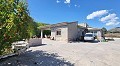 Villa de 4 chambres comprenant un appartement d'invités et une piscine - à distance de marche du village in Inland Villas Spain