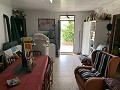 Landhuis met 4 slaapkamers, garage en zwembad in Inland Villas Spain