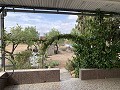 Landhuis met 4 slaapkamers, garage en zwembad in Inland Villas Spain