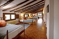 Finca met 7 slaapkamers en 8 badkamers in Alcoy in Inland Villas Spain