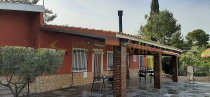 Chalet independiente en Yecla