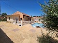 Haus mit 1 Schlafzimmer und Gästeanbau (1, evtl. 2 Schlafzimmer) in Inland Villas Spain