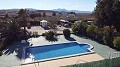 Entreprise de camping avec une maison de 4 chambres in Inland Villas Spain