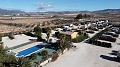 Campingbedrijf met een huis met 4 slaapkamers in Inland Villas Spain