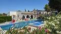 Zwei Häuser auf einem Grundstück mit separatem Anbau und Pool in Inland Villas Spain