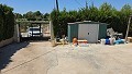 Deux maisons sur un terrain avec annexe séparée et piscine in Inland Villas Spain