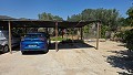 Deux maisons sur un terrain avec annexe séparée et piscine in Inland Villas Spain