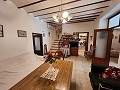 Herenhuis met 5 slaapkamers in Raspay, Murcia met potentieel in Inland Villas Spain