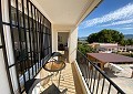 Villa de luxe de 3 chambres à Elda avec belle maison d'hôtes de 3 chambres et 3 salles de bain in Inland Villas Spain