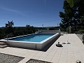 Prachtige villa met 4 slaapkamers en zwembad in Caudete in Inland Villas Spain