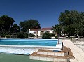 Prachtige villa met 4 slaapkamers en zwembad in Caudete in Inland Villas Spain