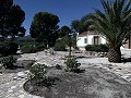 Atemberaubende 4-Schlafzimmer-Villa mit Pool in Caudete in Inland Villas Spain