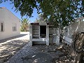 Prachtige villa met 4 slaapkamers en zwembad in Caudete in Inland Villas Spain