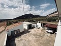 Finca mit 9 Wohnungen in El Cantón in Inland Villas Spain