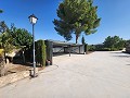 Landhuis met 7 slaapkamers, 9 x 4 zwembad en bijgebouwen in Inland Villas Spain