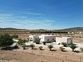 Nouvelle construction de 5 ans, avec 3 chambres, 3 salles de bains, grande piscine et garage in Inland Villas Spain