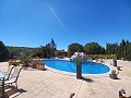 Großes Haus im Dorf in der Nähe von Pinoso und Monovar in Inland Villas Spain