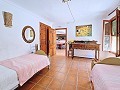 Preciosa casa de campo con permiso B&B – Casa Rural en Cañada del Trigo! in Inland Villas Spain