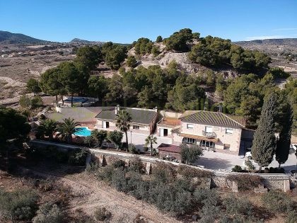 Chalet independiente en Monovar - Reventa - Inland Villas Spain