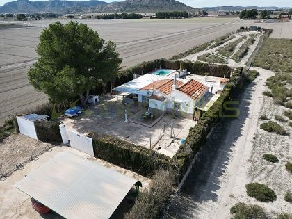 Chalet independiente en Villena - Reventa - Inland Villas Spain