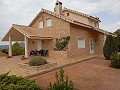 5 Schlafzimmer 3 Badezimmer Haus Yecla in Inland Villas Spain