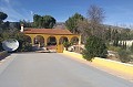 Villa con 3 dormitorios, gran piscina y paseo al pueblo in Inland Villas Spain