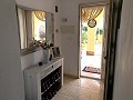 Villa mit 3 Schlafzimmern, großem Pool und Spaziergang in die Stadt in Inland Villas Spain