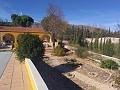 Villa mit 3 Schlafzimmern, großem Pool und Spaziergang in die Stadt in Inland Villas Spain