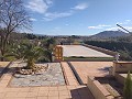 Villa con 3 dormitorios, gran piscina y paseo al pueblo in Inland Villas Spain