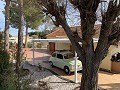 Villa mit 3 Schlafzimmern, großem Pool und Spaziergang in die Stadt in Inland Villas Spain