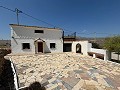 Schönes Landhaus mit 3 Schlafzimmern in Inland Villas Spain