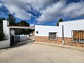 4 Bedroom 1 bathroom house with balsa pool and sensible sized plot in Inland Villas Spain