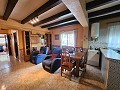 Maison de 4 chambres et 1 salle de bain avec piscine en balsa et terrain de taille raisonnable in Inland Villas Spain