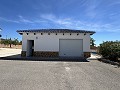 Atemberaubende freistehende Villa mit Pool in Pinoso in Inland Villas Spain