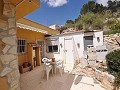 Casa cueva modernizada en las montañas in Inland Villas Spain