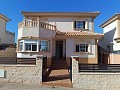 Incroyable villa de 3 chambres et 2 salles de bains à El Reloj Fortuna avec piscine privée in Inland Villas Spain