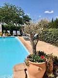 Schönes Landhaus mit großem Padelplatz in Inland Villas Spain