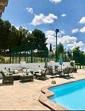 Schönes Landhaus mit großem Padelplatz in Inland Villas Spain