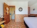 Finca Catral de 6 chambres et 5 salles de bains in Inland Villas Spain